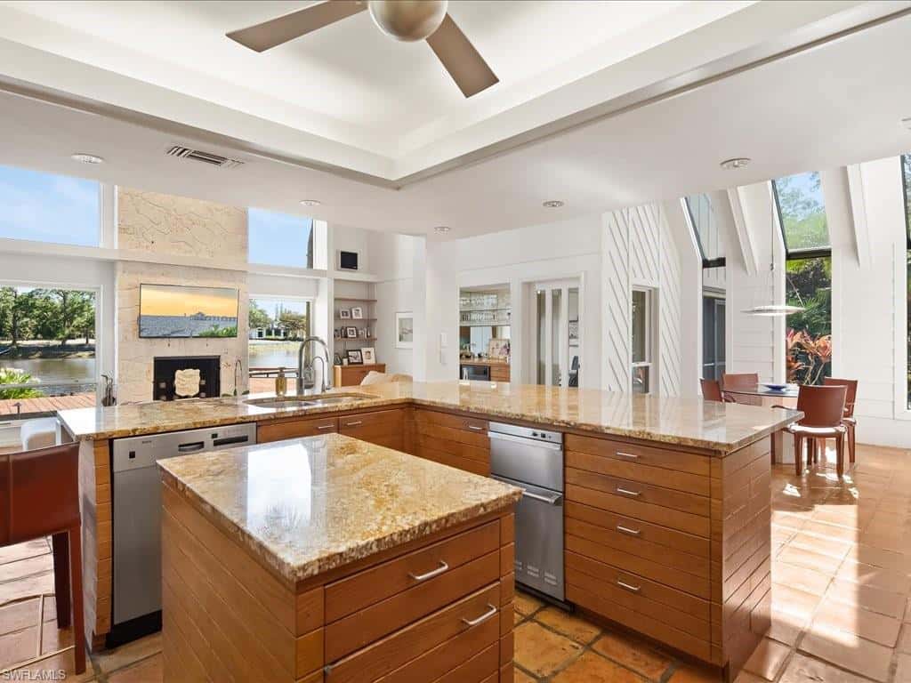 154 Cajeput Dr, Naples, photo 28