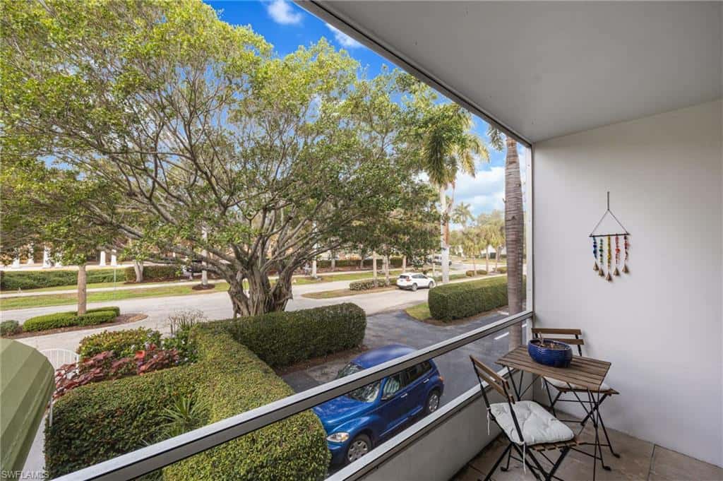 72 7th St #206, Naples, photo 19