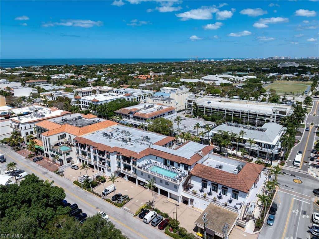 72 7th St #206, Naples, photo 29