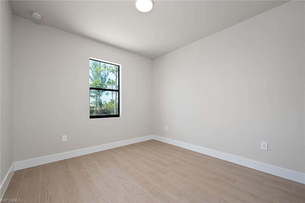 2012 Jackson Ave, Alva, photo 20