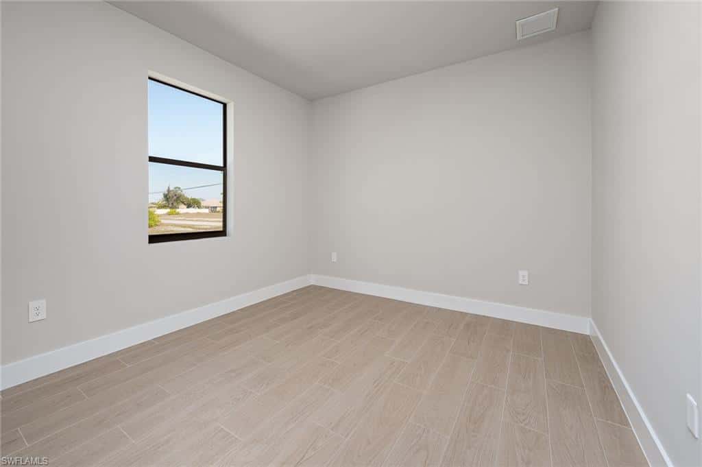 2012 Jackson Ave, Alva, photo 15