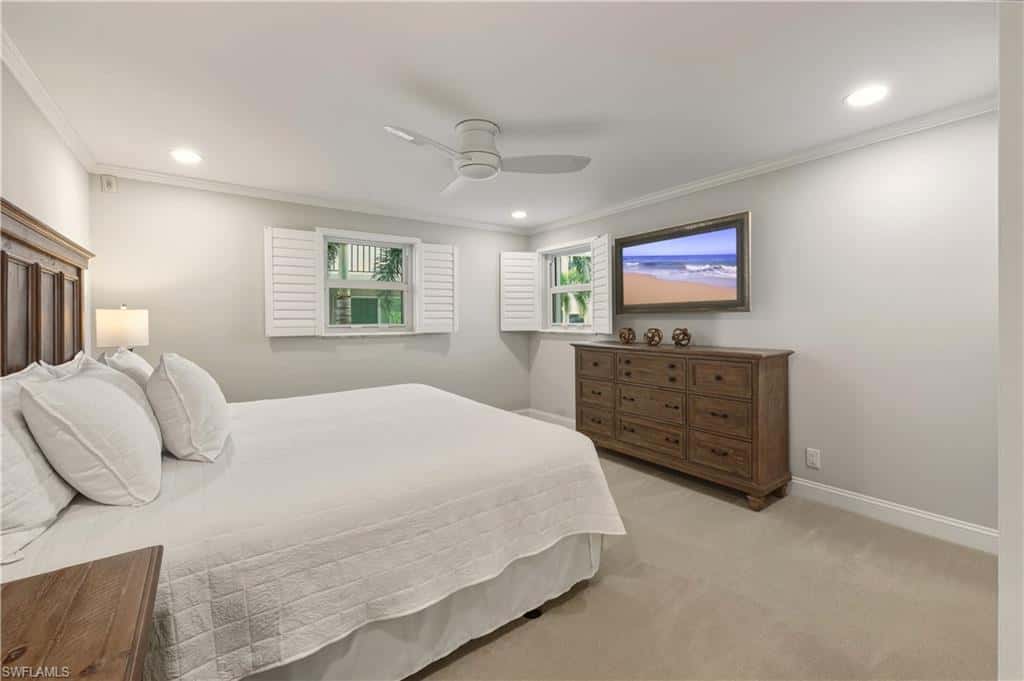 222 Harbour Dr #218, Naples, photo 28