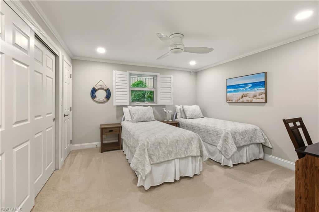 222 Harbour Dr #218, Naples, photo 24