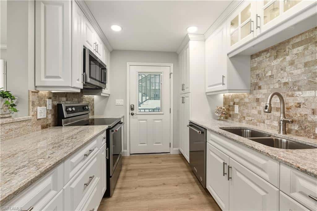 222 Harbour Dr #218, Naples, photo 11