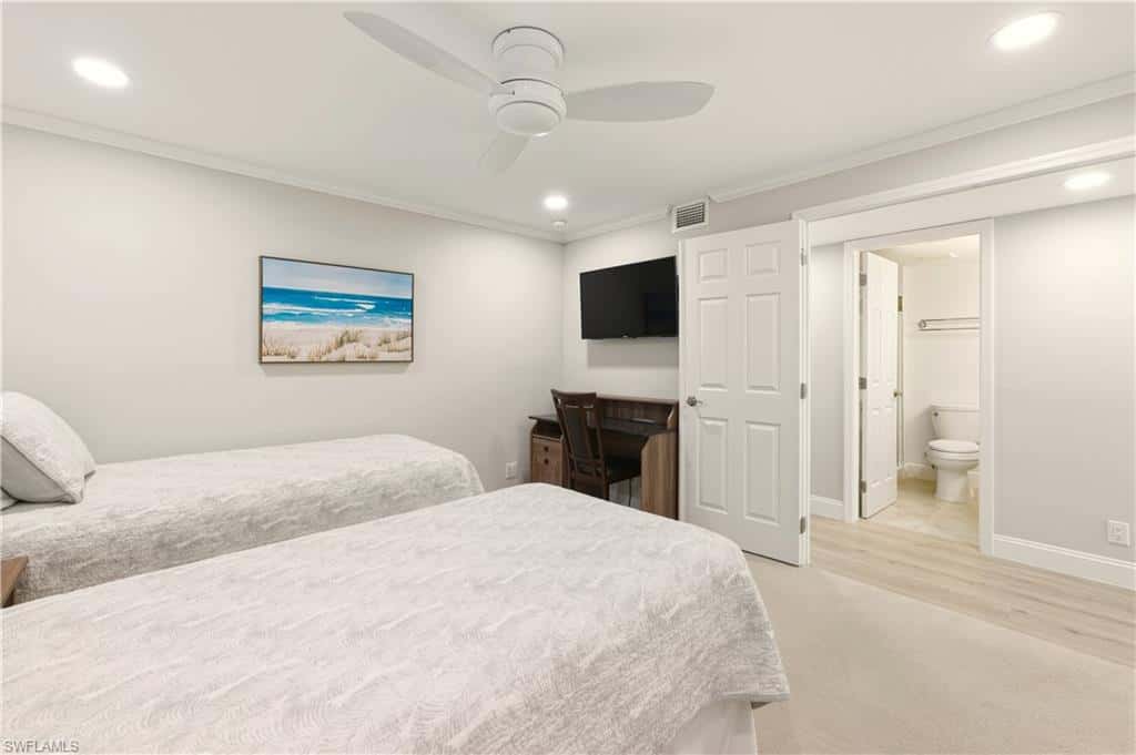 222 Harbour Dr #218, Naples, photo 25