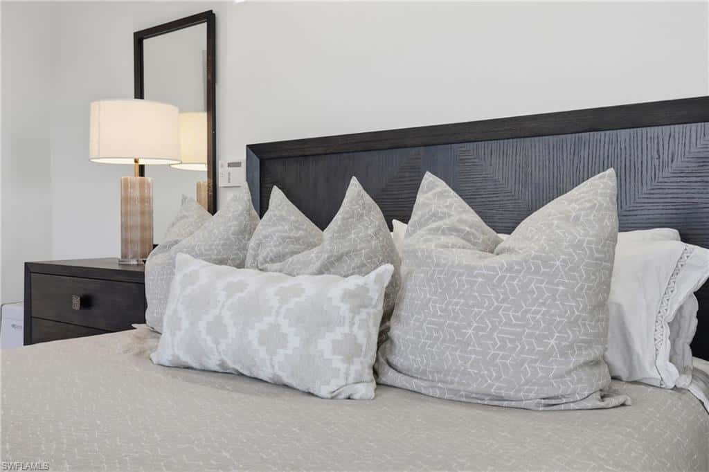 340 12th Ave #6, Naples, photo 32