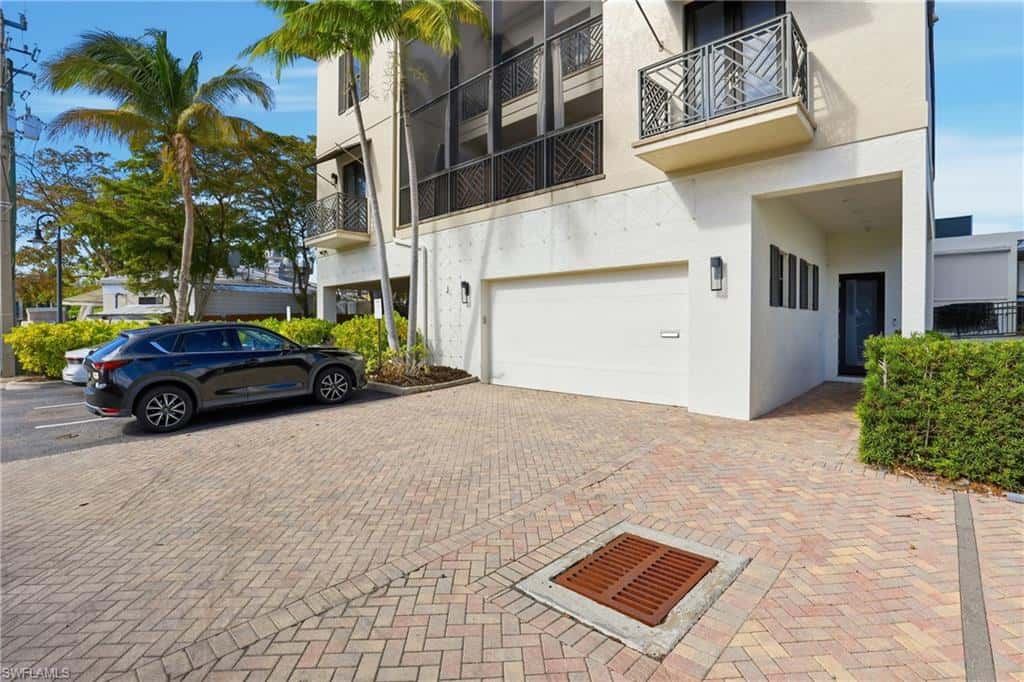 340 12th Ave #6, Naples, photo 5