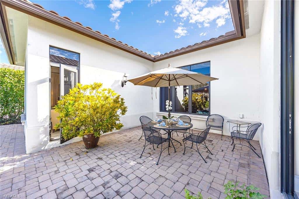 2277 Residence Cir, Naples, photo 6