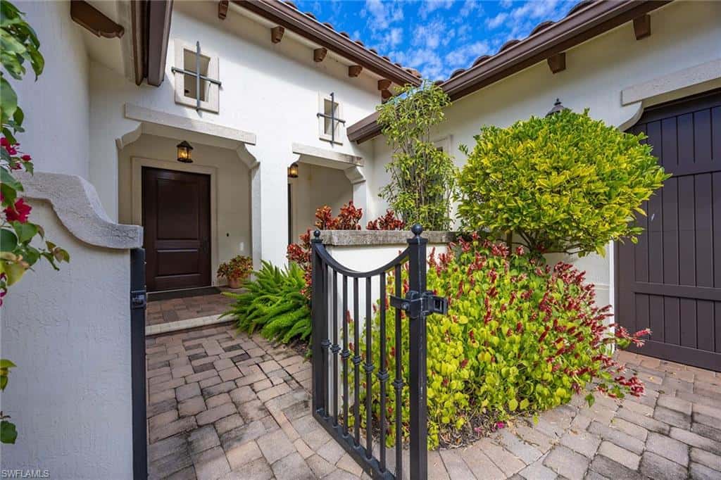 2277 Residence Cir, Naples, photo 24