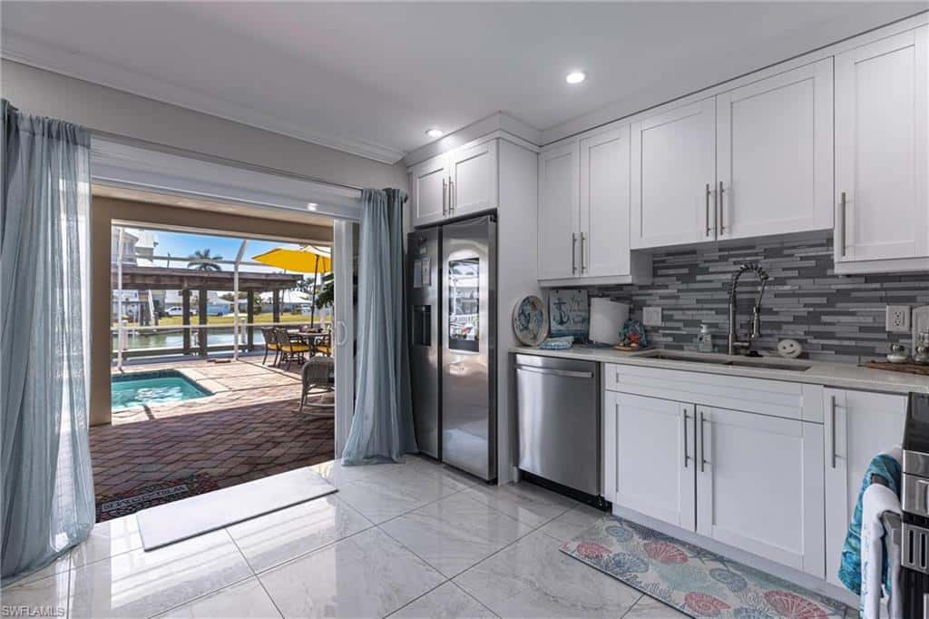 164 Trinidad St, Naples, photo 10