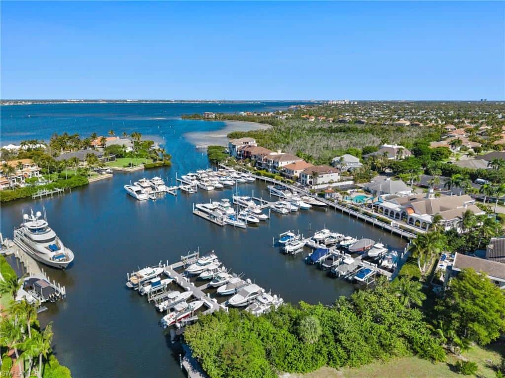 15801 Chatfield Dr, Fort Myers, photo 5