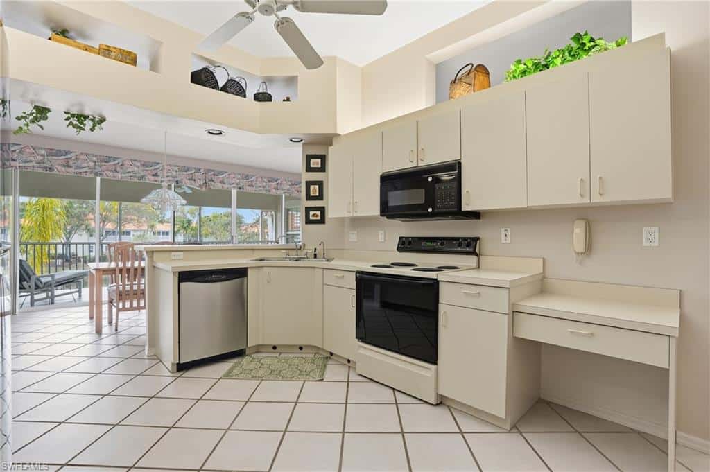 7680 Oleander Gate Dr #j202, Naples, photo 15