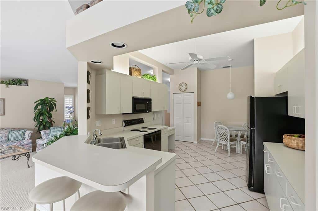 7680 Oleander Gate Dr #j202, Naples, photo 11
