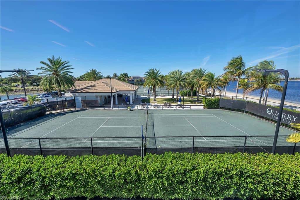 9087 Breakwater Dr, Naples, photo 47