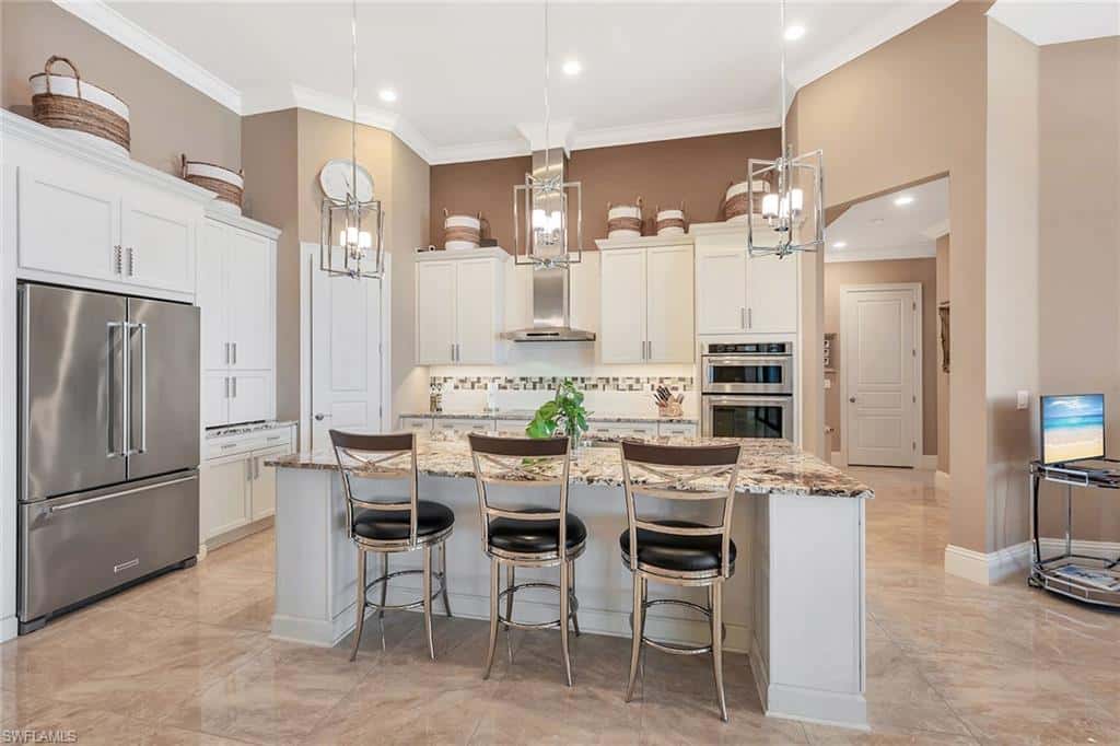 9087 Breakwater Dr, Naples, photo 15