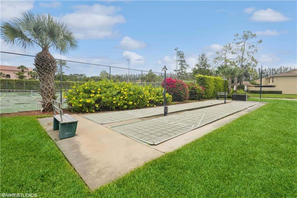 190 Turtle Lake Ct #311, Naples, photo 33