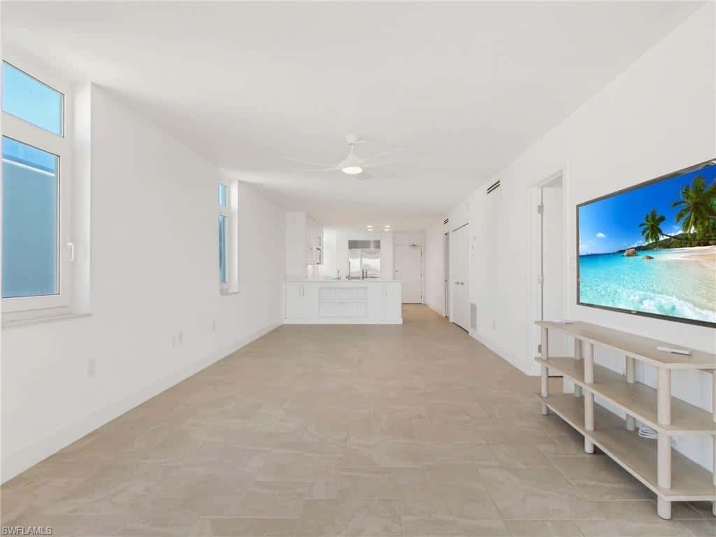9415 Gulf Shore Dr #102, Naples, photo 10