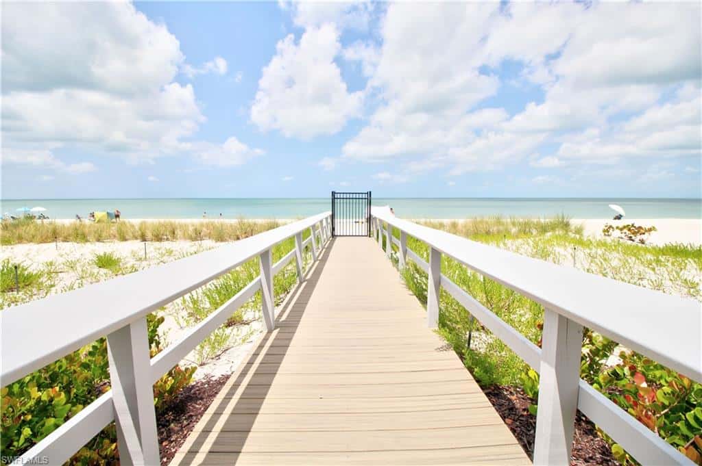 9415 Gulf Shore Dr #102, Naples, photo 37