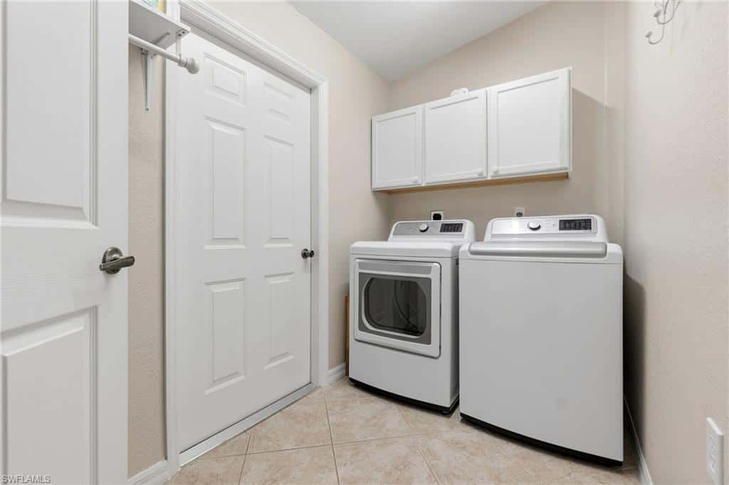 6242 Mandalay Cir #55, Naples, photo 9