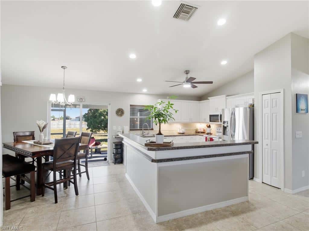 2833 4th Ave, Cape Coral, photo 8