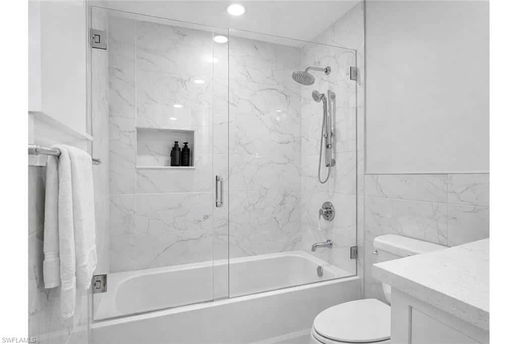 7395 Stonegate Dr, Naples, photo 32