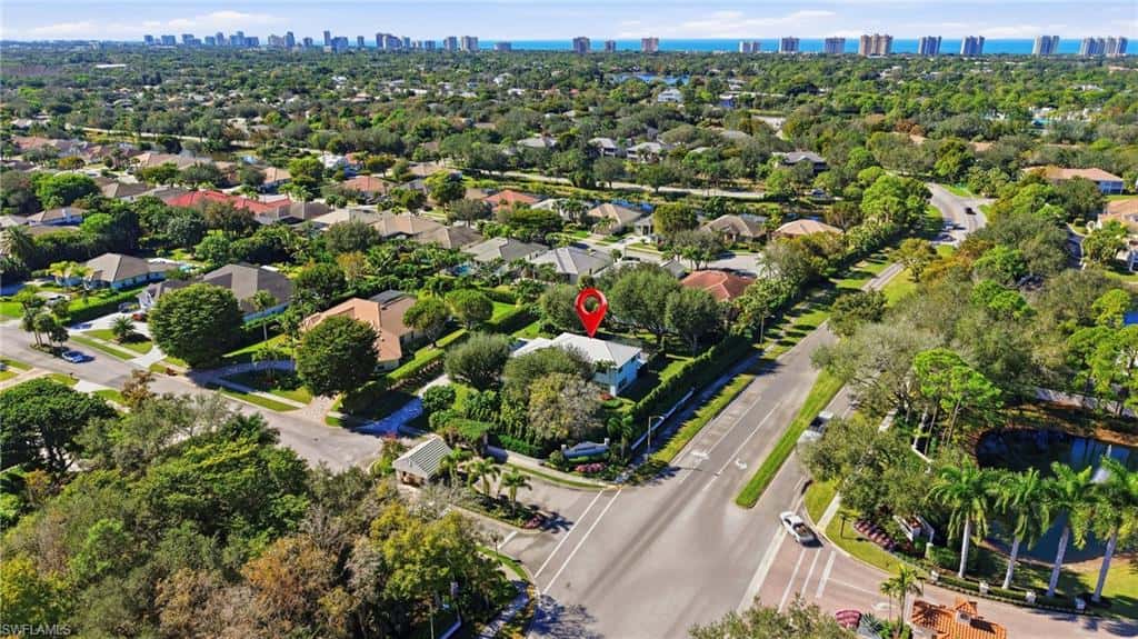 7395 Stonegate Dr, Naples, photo 41