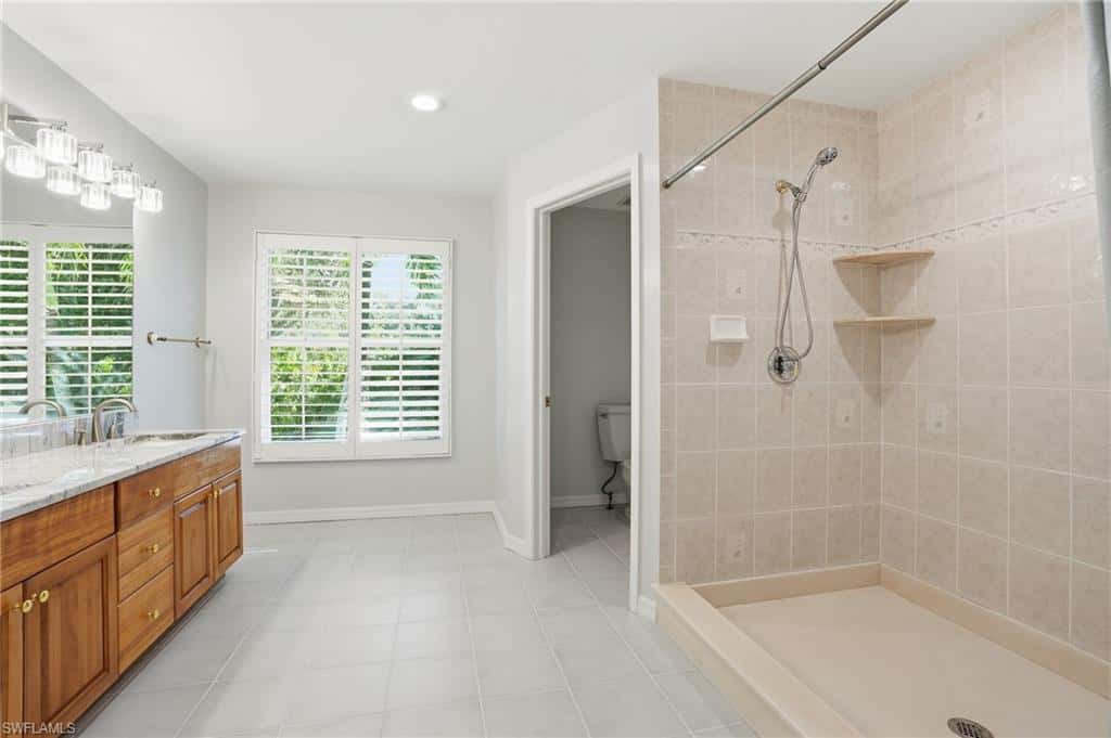 7395 Stonegate Dr, Naples, photo 25