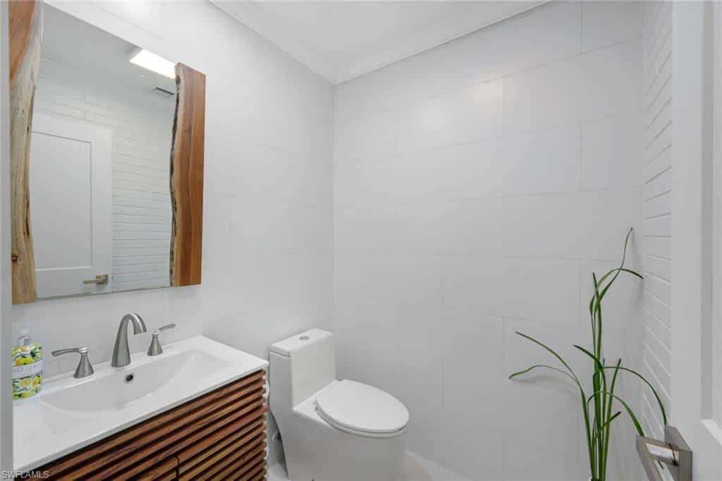 2943 Valencia Way, Fort Myers, photo 28