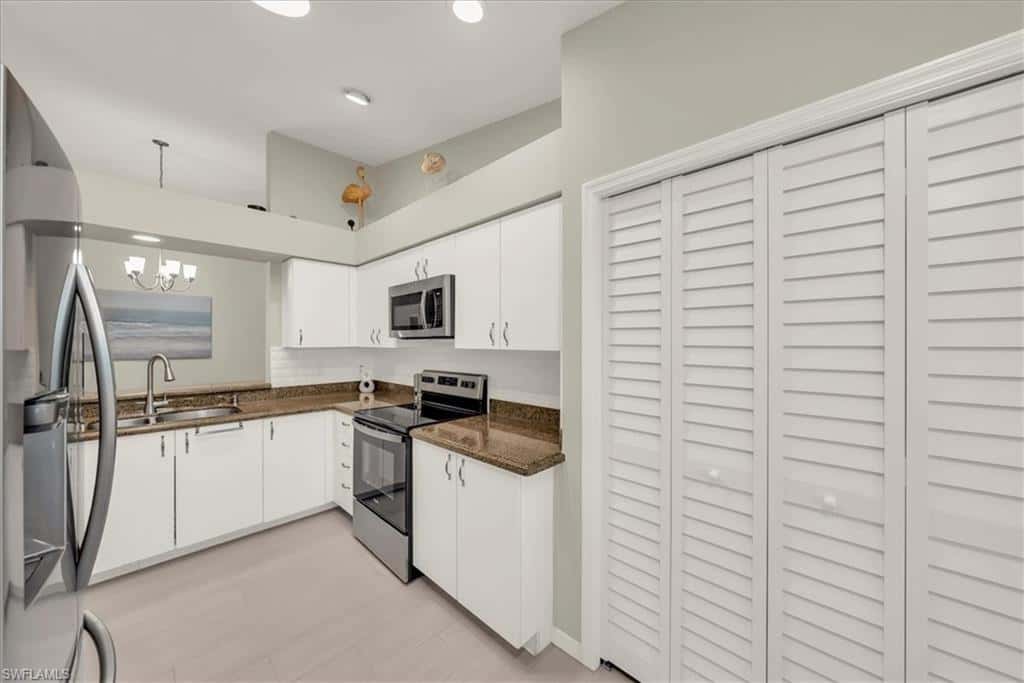 7320 Glenmoor Ln #2304, Naples, photo 9