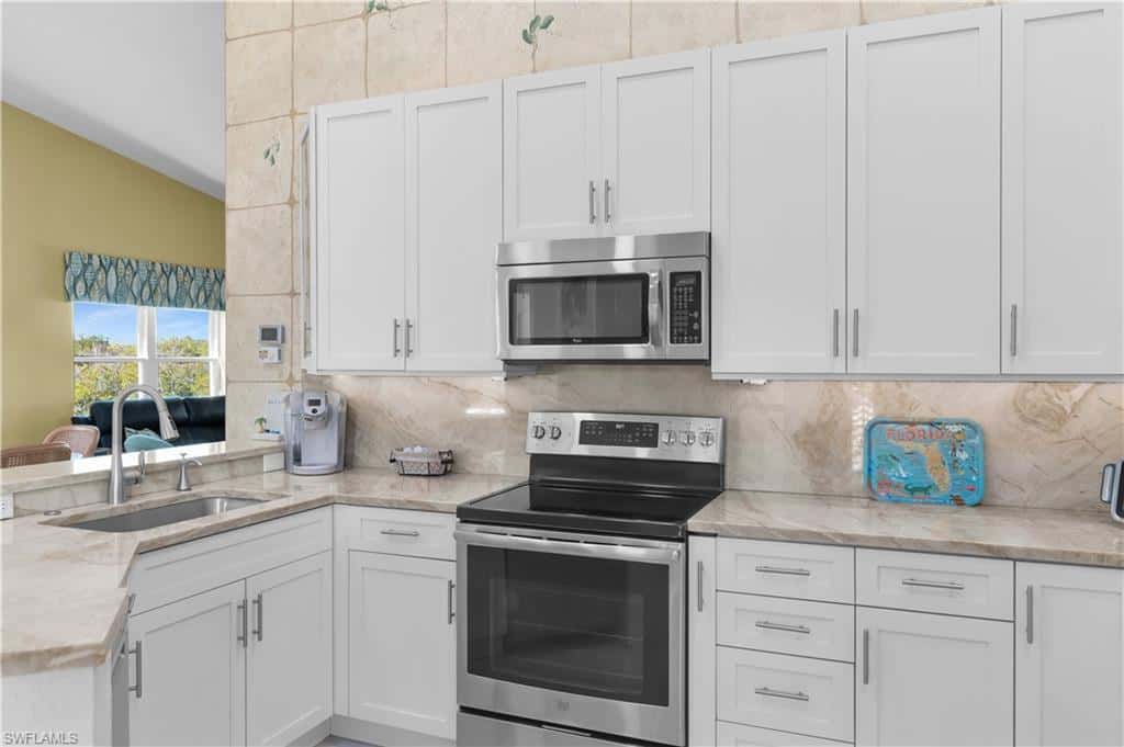 162 Newport Dr #1207, Naples, photo 7