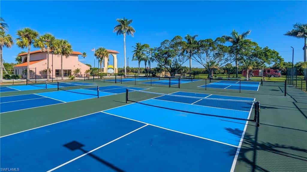 162 Newport Dr #1207, Naples, photo 38