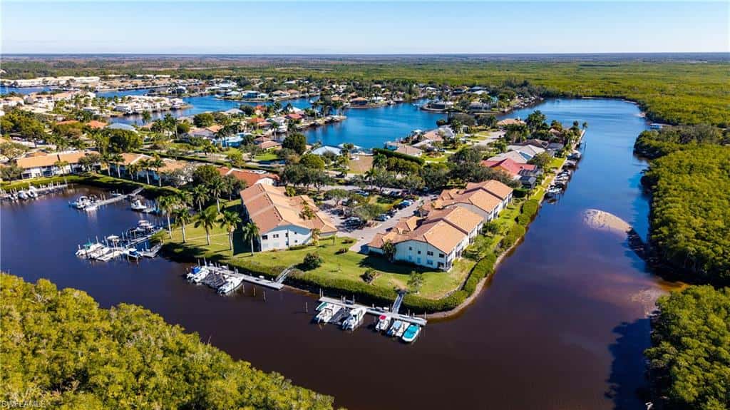 162 Newport Dr #1207, Naples, photo 33