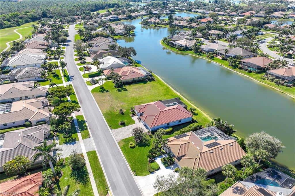 8943 Lely Island Cir, Naples, photo 35