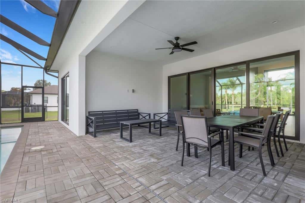 653 23rd St, Naples, photo 34