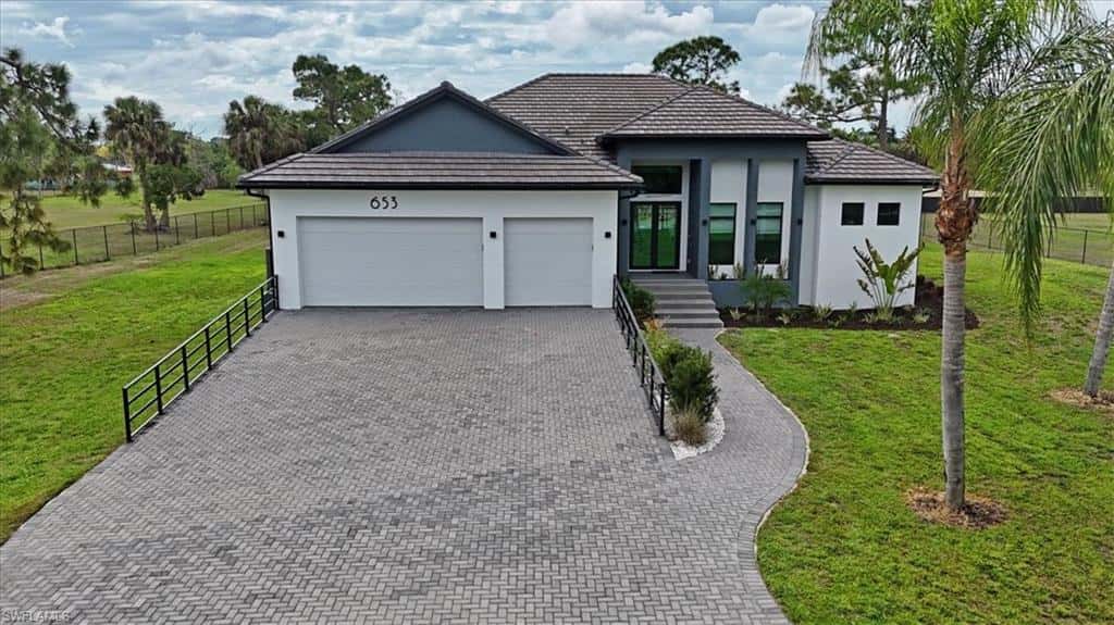 653 23rd St, Naples, photo 40
