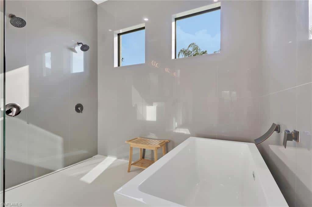 653 23rd St, Naples, photo 25