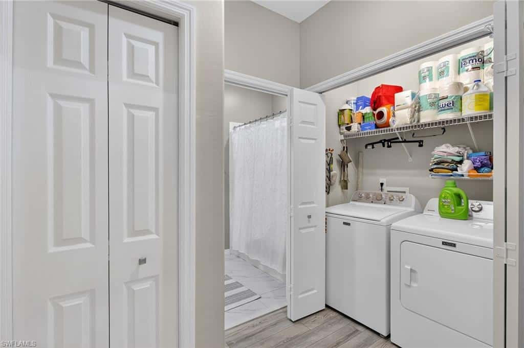 8231 Parkstone Pl #105, Naples, photo 22