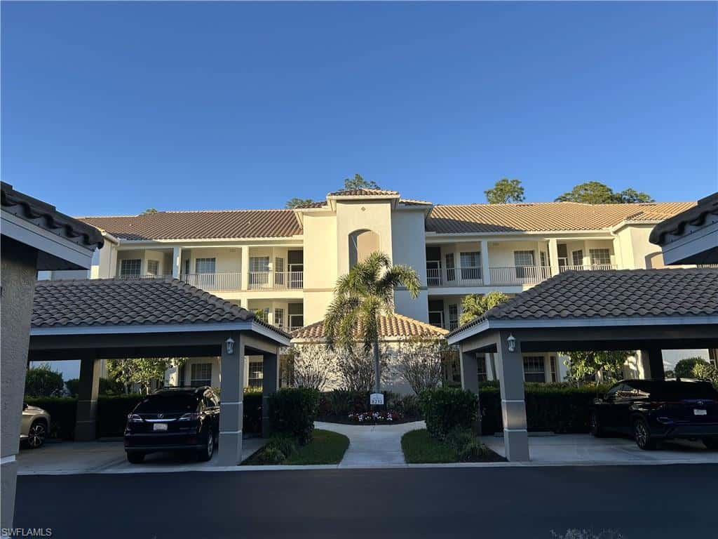 8231 Parkstone Pl #105, Naples, photo 41
