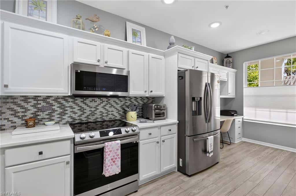 8231 Parkstone Pl #105, Naples, photo 8