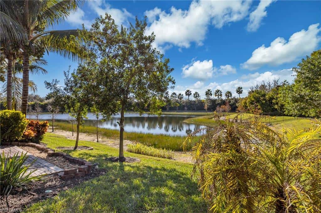 13315 Silktail Dr, Naples, photo 25