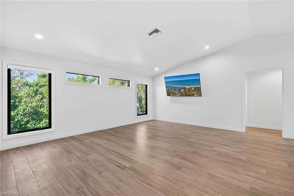 1211 Periwinkle Way, Sanibel, photo 13