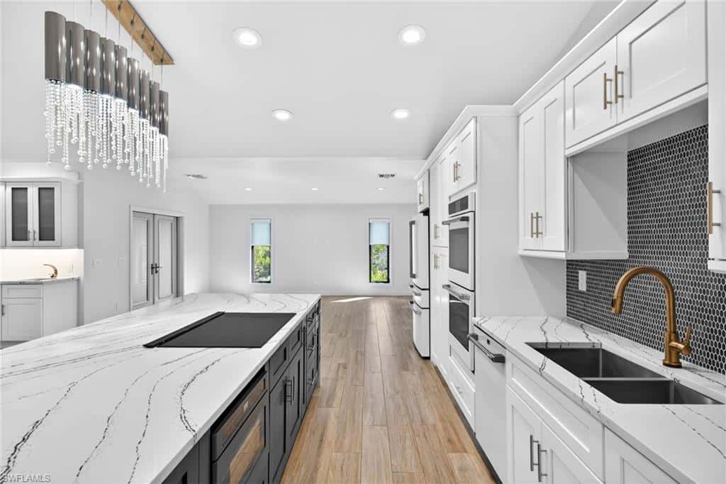 1211 Periwinkle Way, Sanibel, photo 20