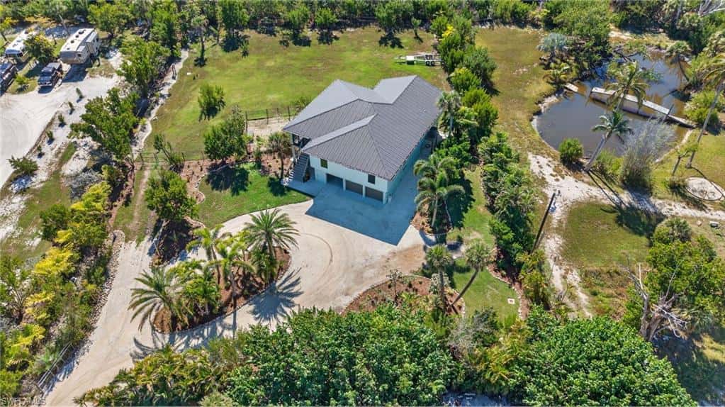 1211 Periwinkle Way, Sanibel, photo 9
