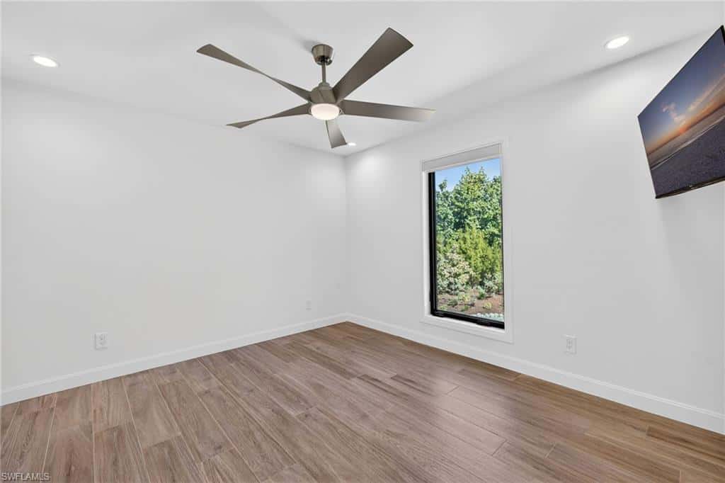 1211 Periwinkle Way, Sanibel, photo 33