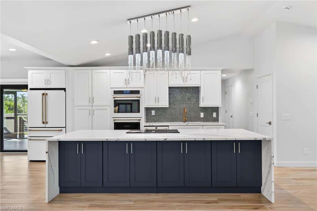 1211 Periwinkle Way, Sanibel, photo 18