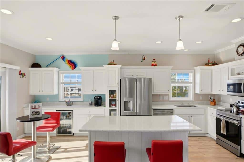 35 Emily Ln, Fort Myers Beach, photo 4
