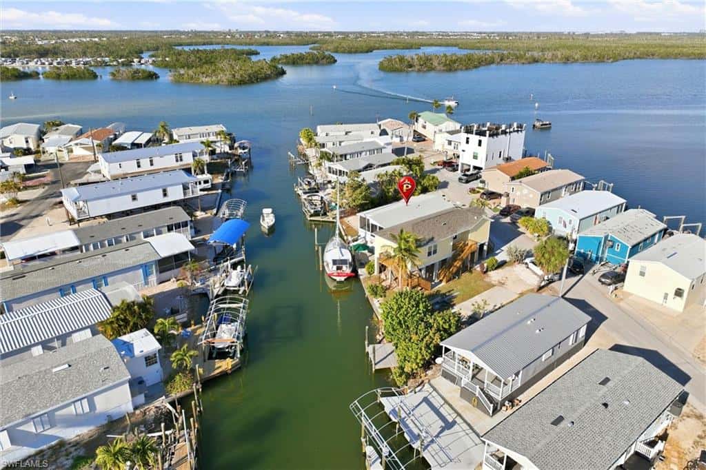 35 Emily Ln, Fort Myers Beach, photo 25