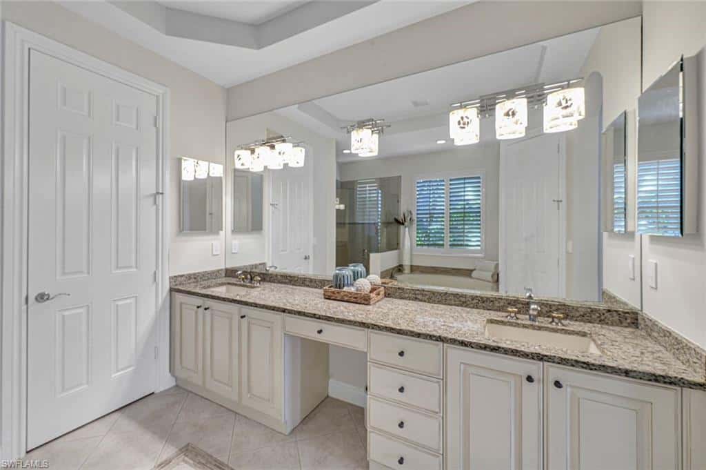 9008 Cherry Oaks Trl, Naples, photo 17