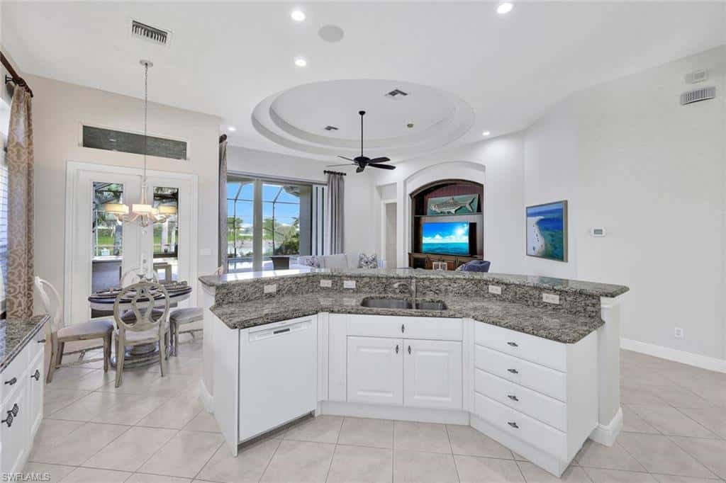 9008 Cherry Oaks Trl, Naples, photo 5
