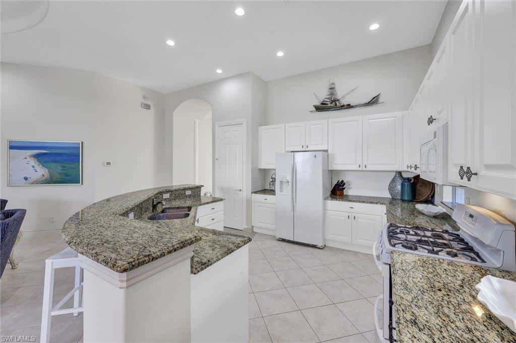 9008 Cherry Oaks Trl, Naples, photo 11